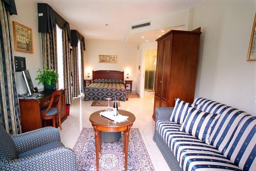 Savoia Hotel