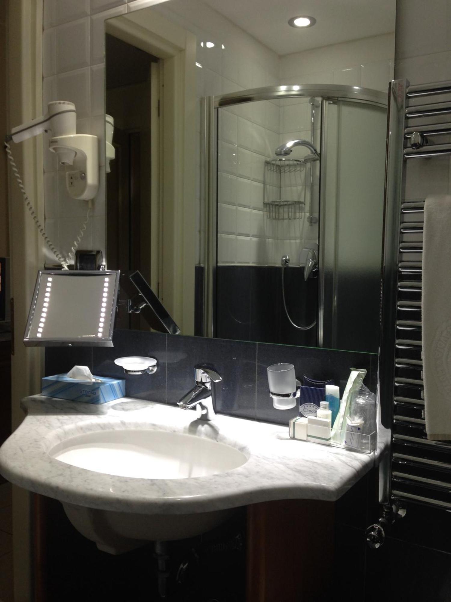 Savoia Hotel Turin